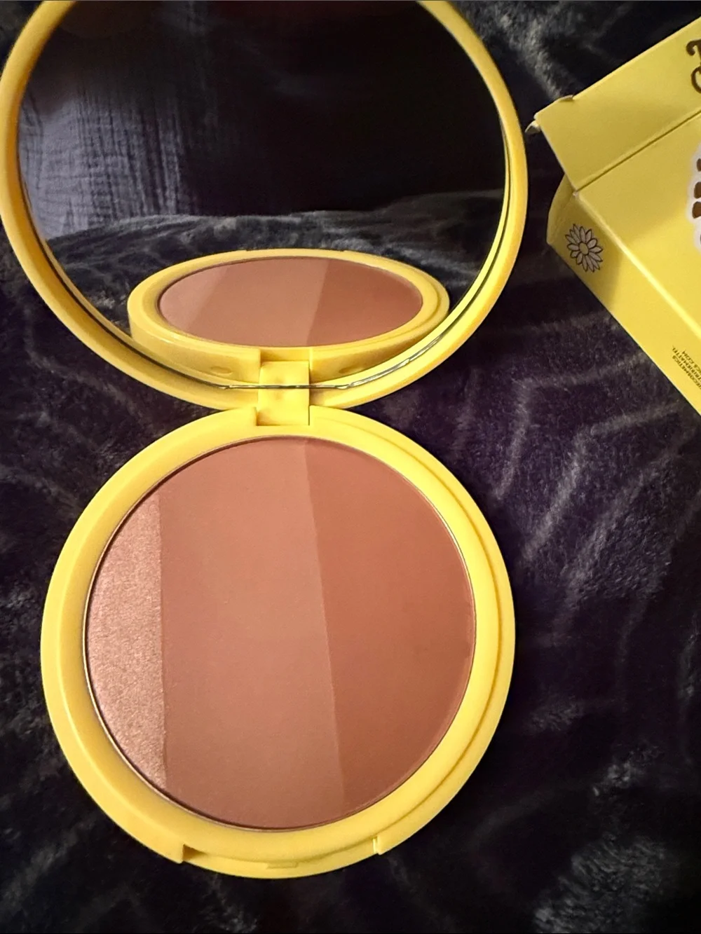 Flower Power Bronzer Trio in Bright Yellow Daisy Packaging